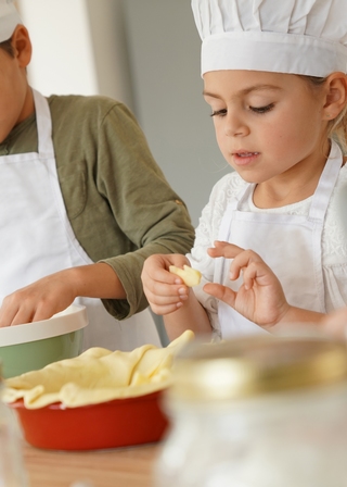 Atelier cuisine, Colonie de vacances Ulysséo, Loisirs-créativité